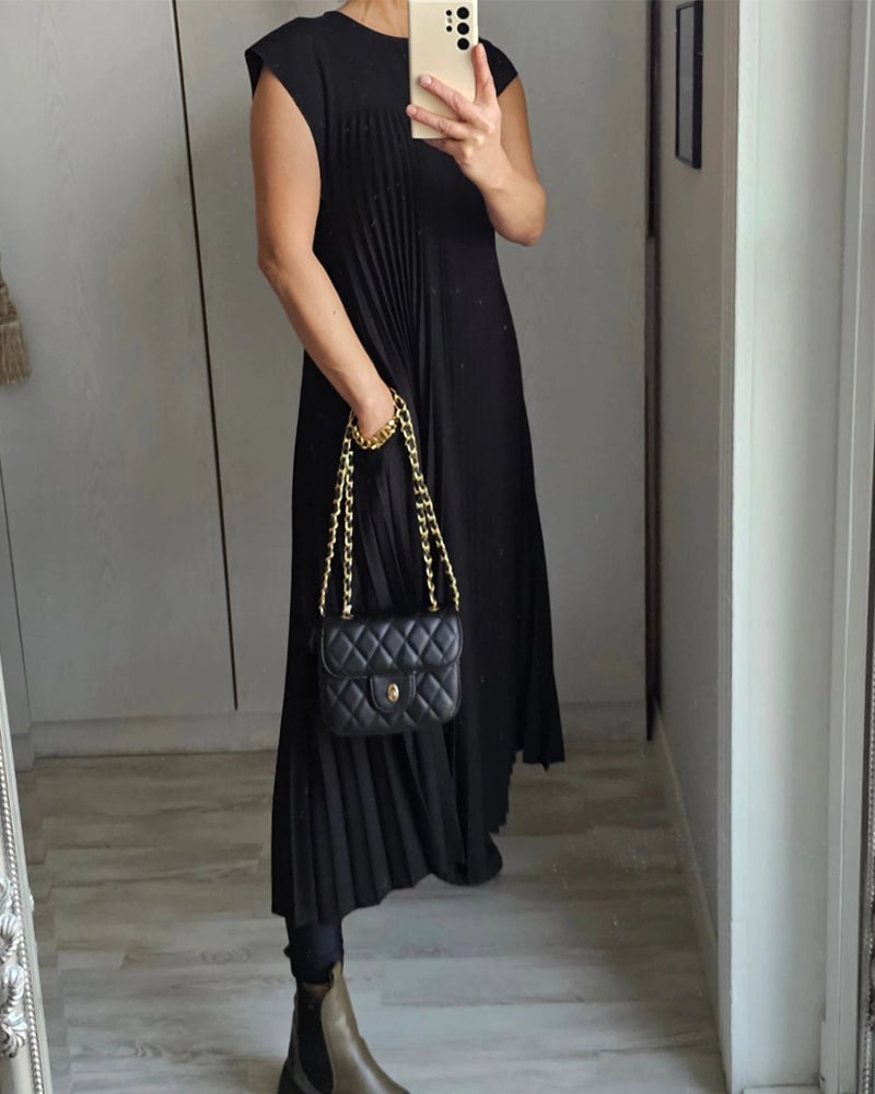 Lara Timeless and Comfortable Dress