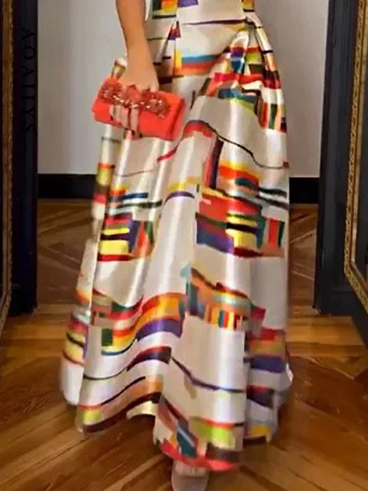 Isabeau Geometric Maxi Dress