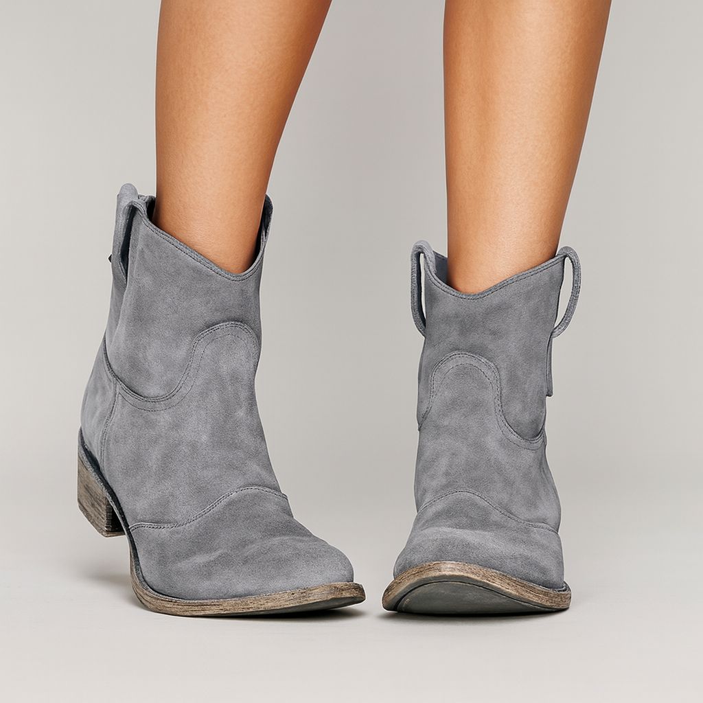 Carlotta – Suede Boots